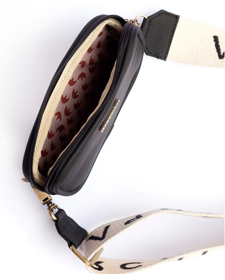 Parchita Fanny Pack Black Marsella